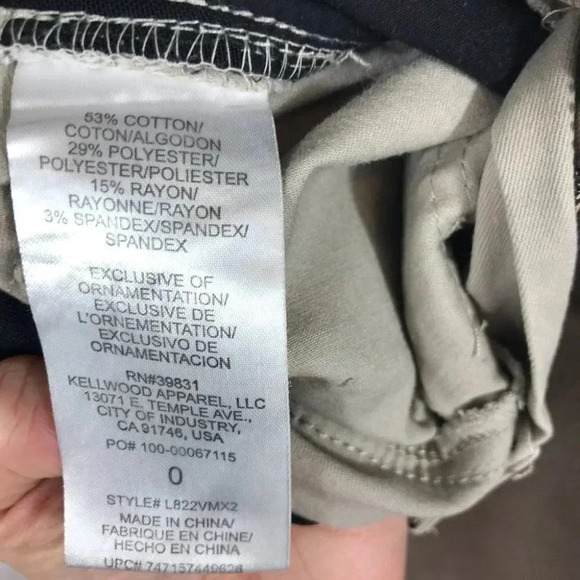 Wit & Wisdom  Ab-Solution Stretch Twill Shorts - Picture 10 of 13